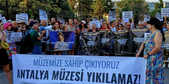 35 Müze Deprem Bahanesiyle Kapatıldı: Tepkiler Çığ Gibi Büyüyor