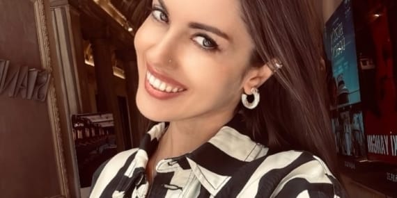 Sanatın Işığı: Merve Demirci